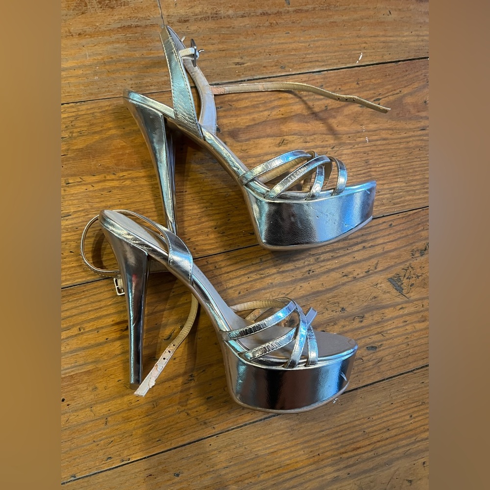 Silver metallic Chinese Laundry stilettos size 10